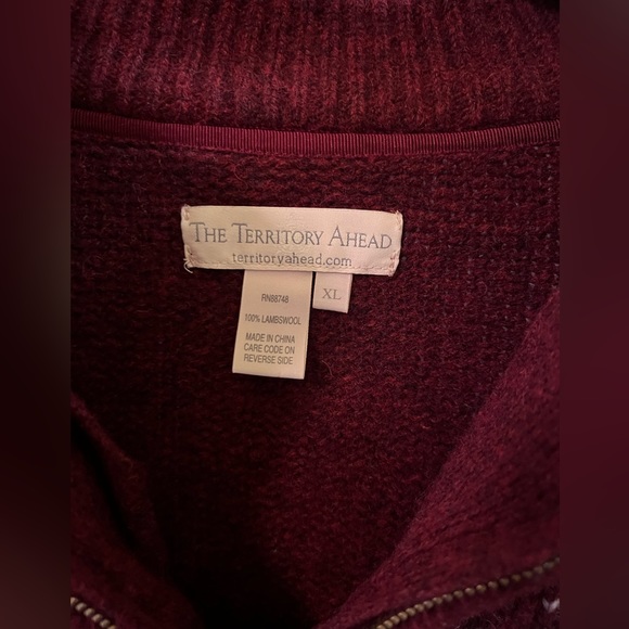 Mens rare find sweater - Picture 3 of 3
